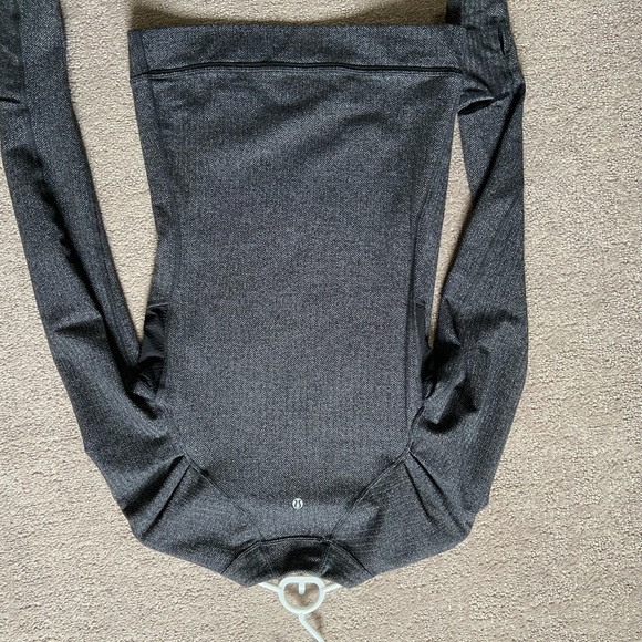 Lululemon sweater - Picture 2 of 3